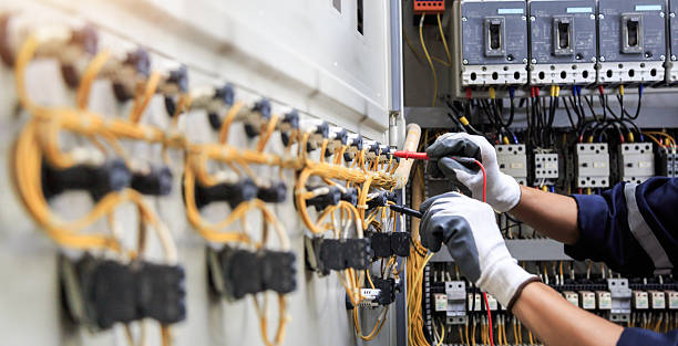 Professional Electrician technician working in Nassau Bay, TX